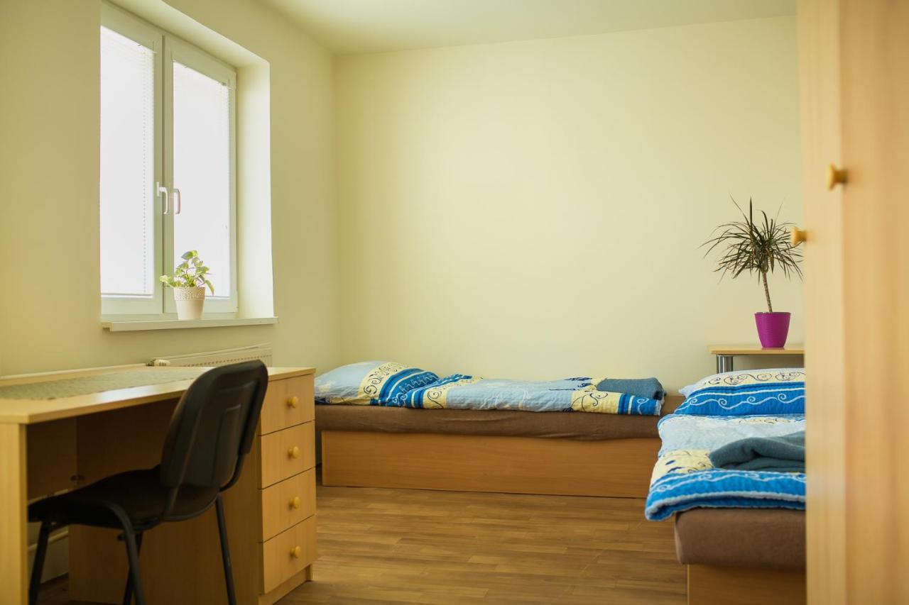 Danubius Szálló Komárno Esterno foto