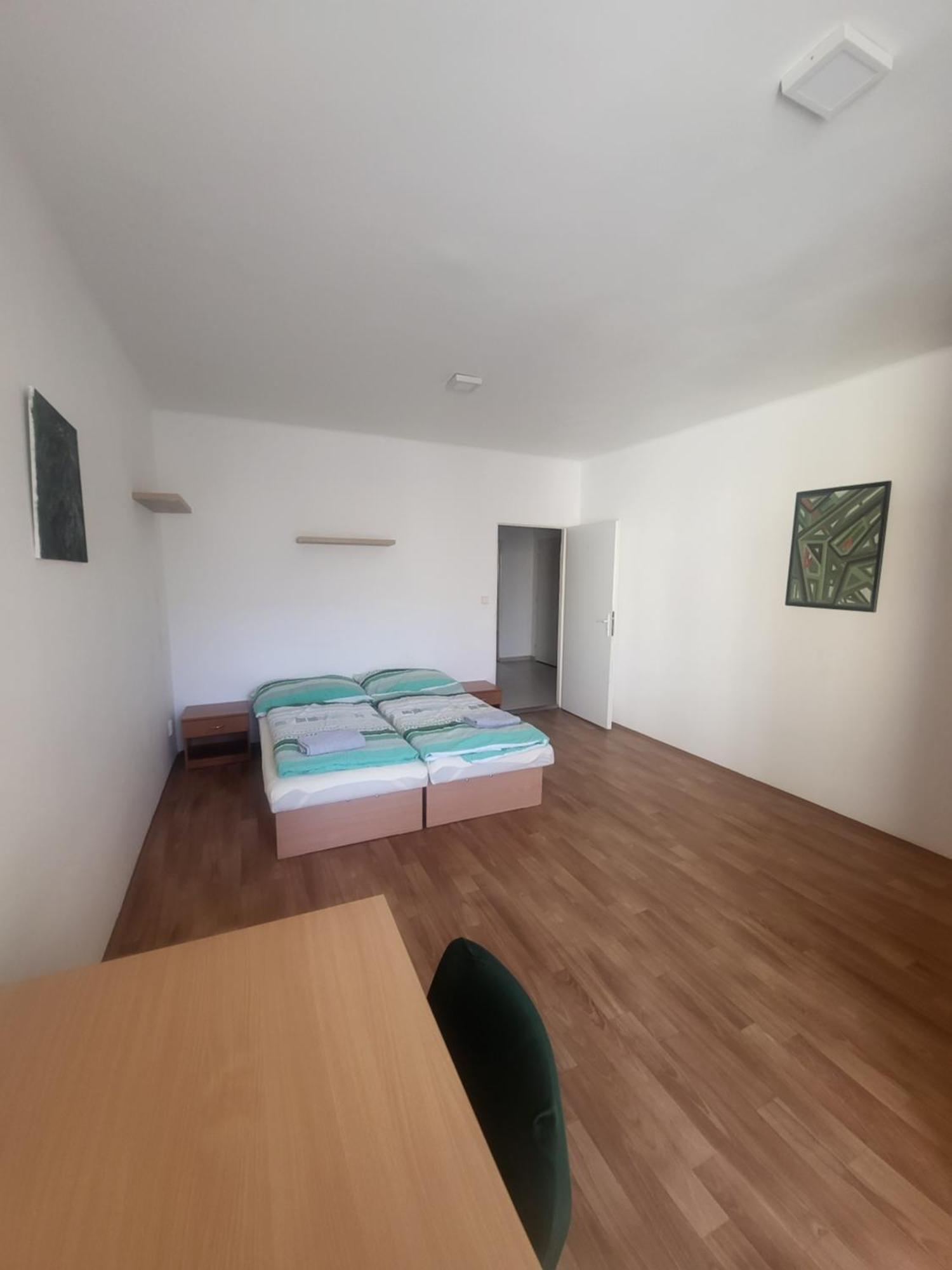 Danubius Szálló Komárno Esterno foto