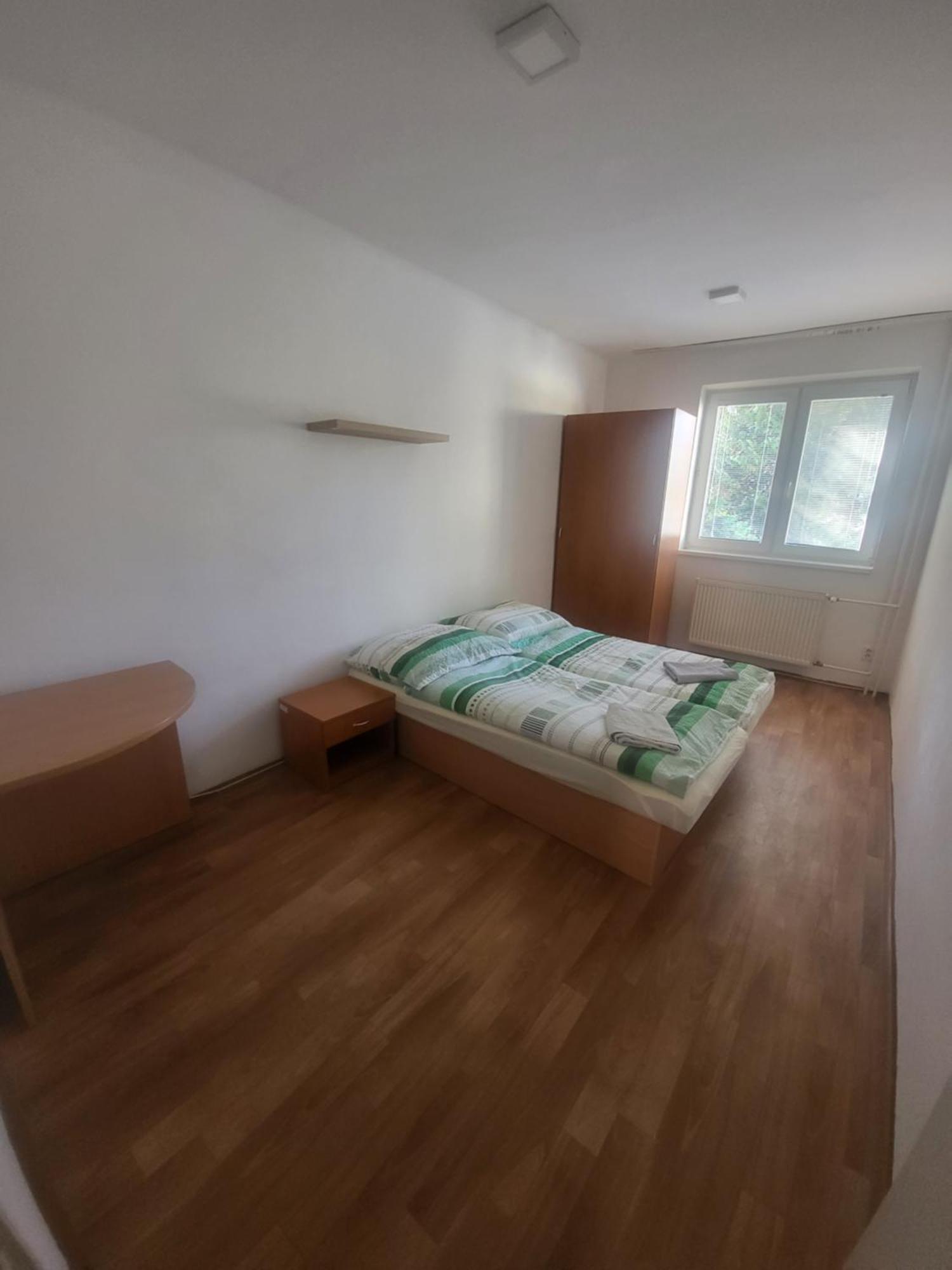 Danubius Szálló Komárno Esterno foto